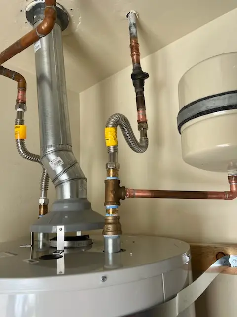 Water heater installation and plumbing repair in LaGrange